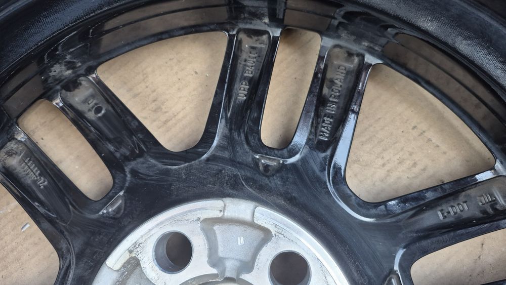 Felgi aluminiowe 19", 5x120, et41.5 ,8J. Otwór 72.6.