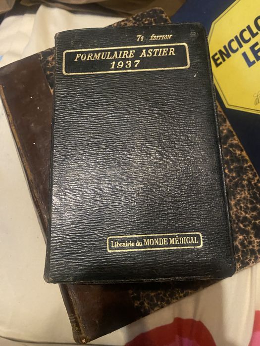 Livro formulaire 1937 muito antigo