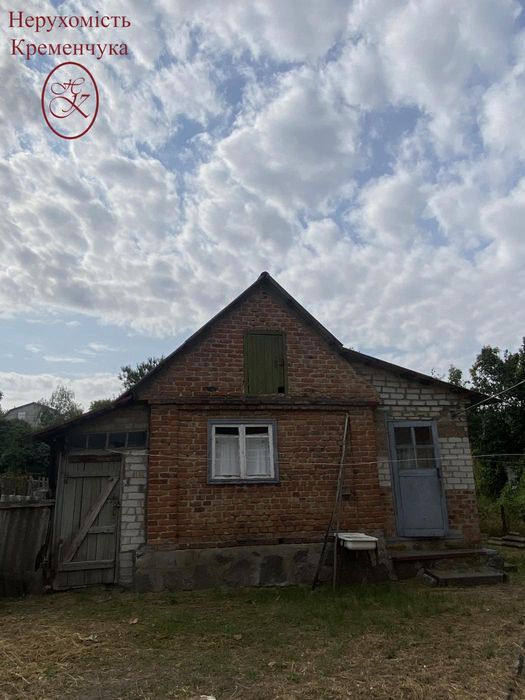 Продаж / Будинок /Крюків