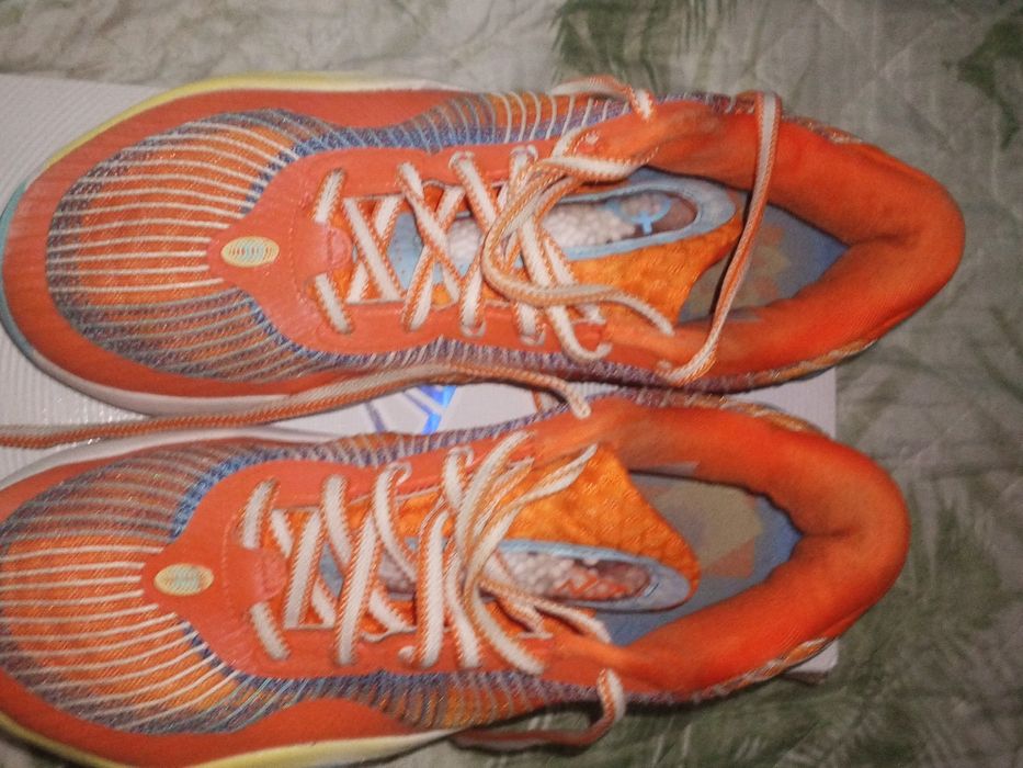 Rigorer Ar 1- tênis de basquetebol