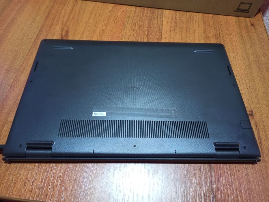 Ноутбук Dell Vostro 15 3515 НОВИЙ