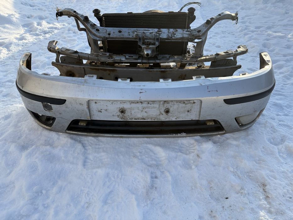 Продам  рамку телевізор підсилювач Ford Focus рестайл