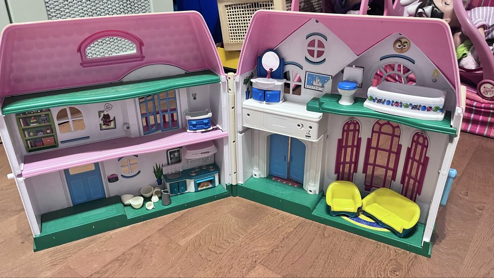 Domek rozkladany z wyposażeniem