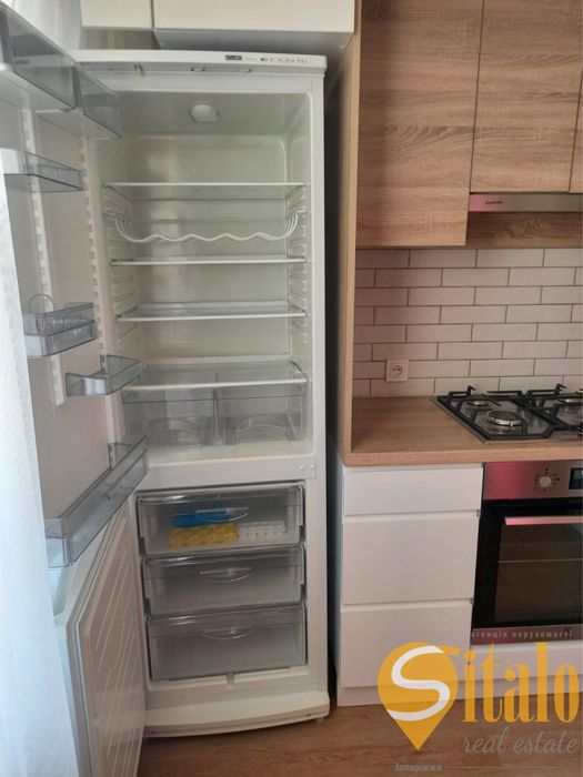 Двокімнатна на Південному з ремонтом. (020)