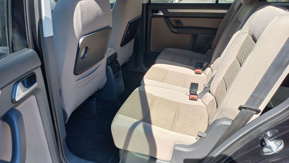 Volkswagen Touran 2008 гв. Бензин-механика