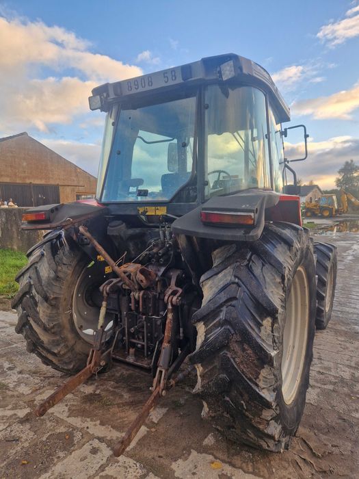 Massey Ferguson 4x4 model 6130