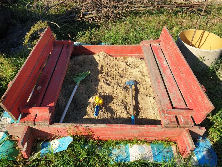 Piaskownica drewniana, zamykana