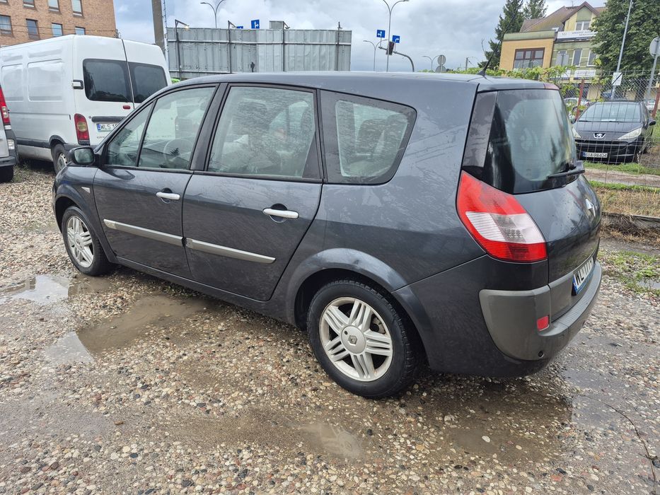 Renault Grand Scenic 2.0 b +GAZ 2005 Rok 7-osobowy