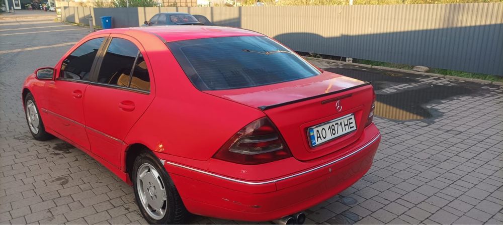Mercedes c180 w203 мерседес на повному ходу бензин механіка