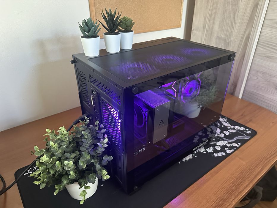 | RTX 5070 | 32 GB RAM | R5 5600 | 1Tb M.2 | Czarny Komputer Gamingowy