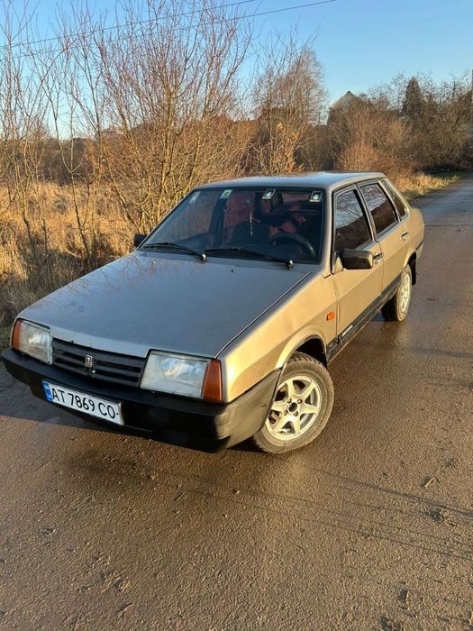 Lada 21099 2002 року