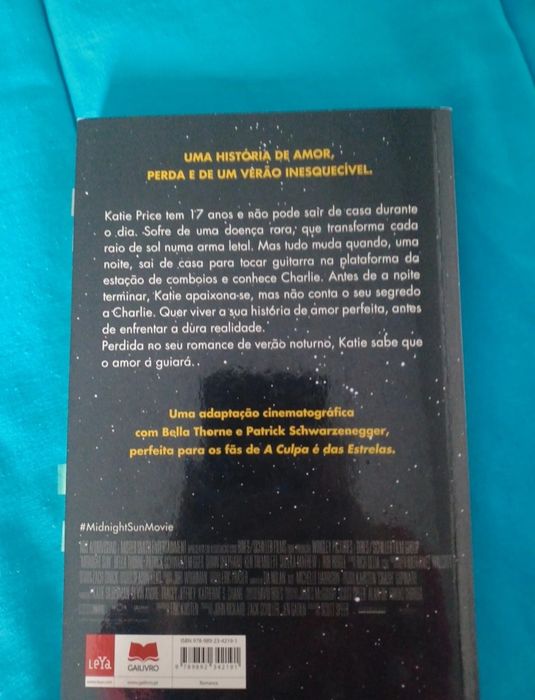 Livro " Amar-te à meia noite " de Trish Cook