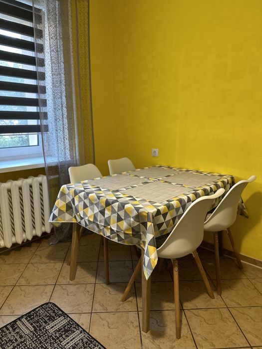 2-км квартира цент оренда погодинно, подобово, потижнево