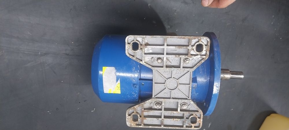 Silnik pompy mlecznej ALFA LAVAL, WESTFALIA GM2 3 fazowy  0.55 kW