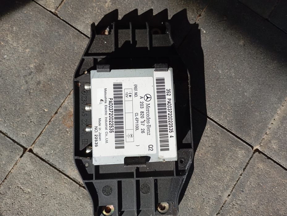 Mercedes SL R230 AMG wzmacniacz antenowy