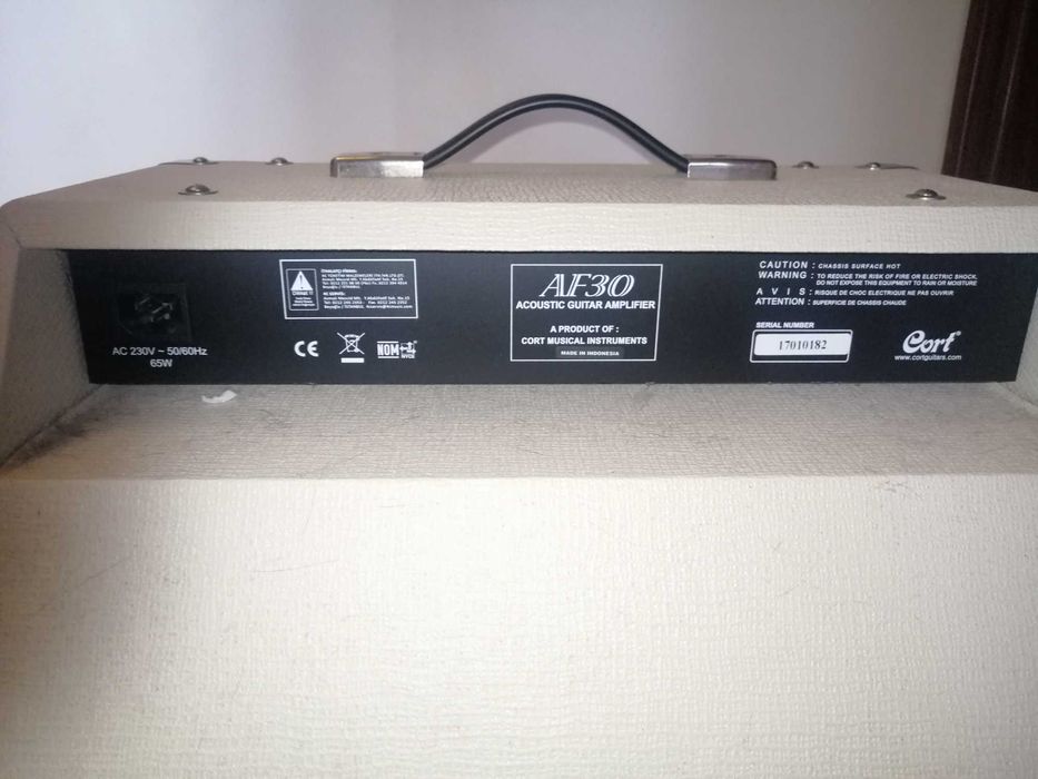 Amplificador Cort  AF 30426020122836357121