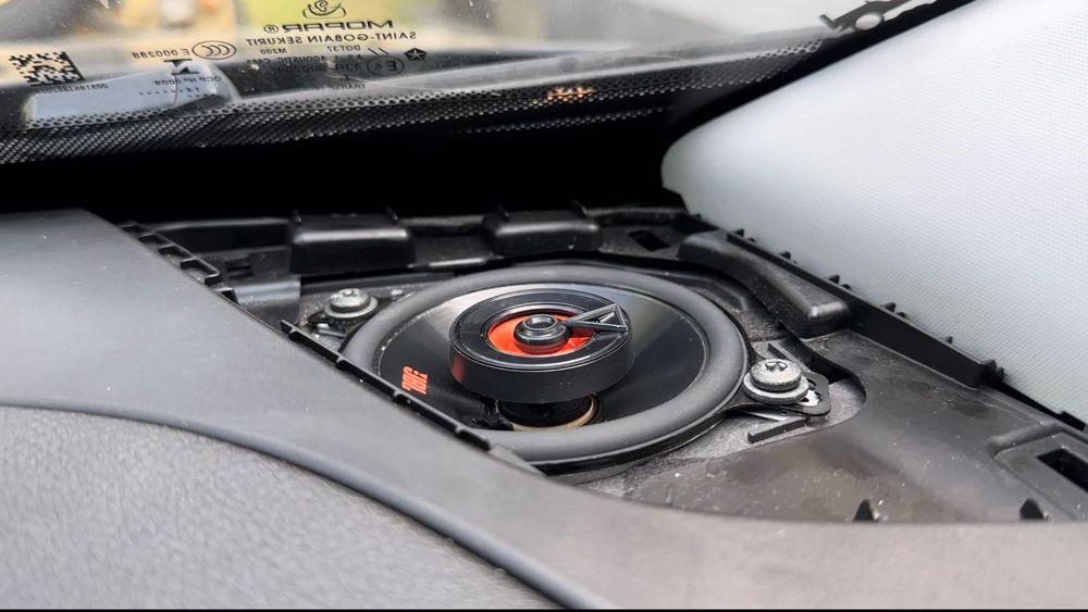 Jeep Renegade Trailhawk 2015, 2.4 (ціла безпека, лінзи, колонки JBL)