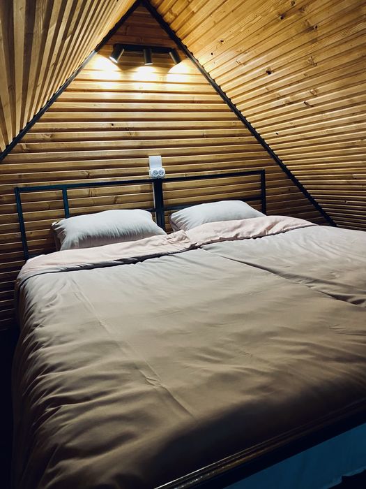 Задється будинок в Рибник