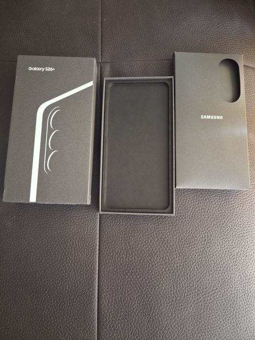 Samsung s26 plus 256gb + samsung galaxy watch 8 44mm+ samsung buds 3 pro