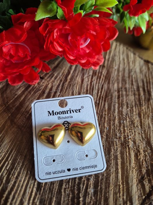 Kolczyki serduszka złoty kolor