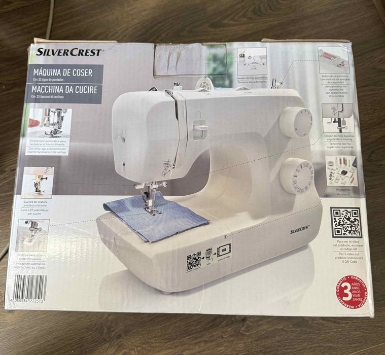 Продам швейну машинку