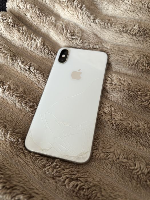 iPhone XS 64GB Silver