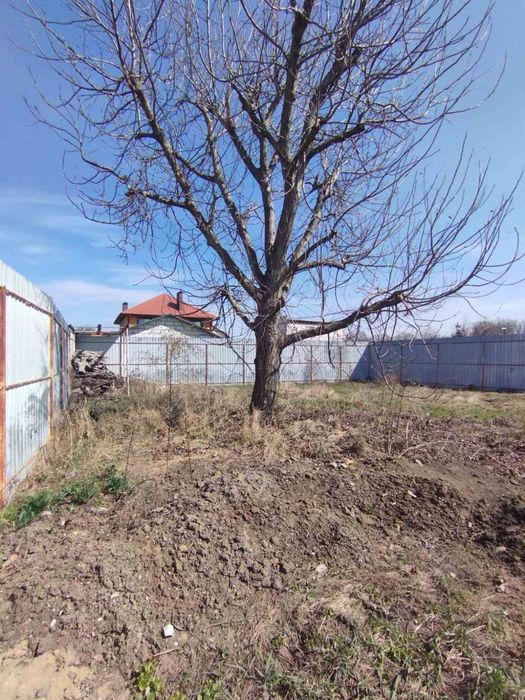 Продам участок 3,6 сотки .Таирово /411 Батарея. Гос.акт. Фасад 20 метров