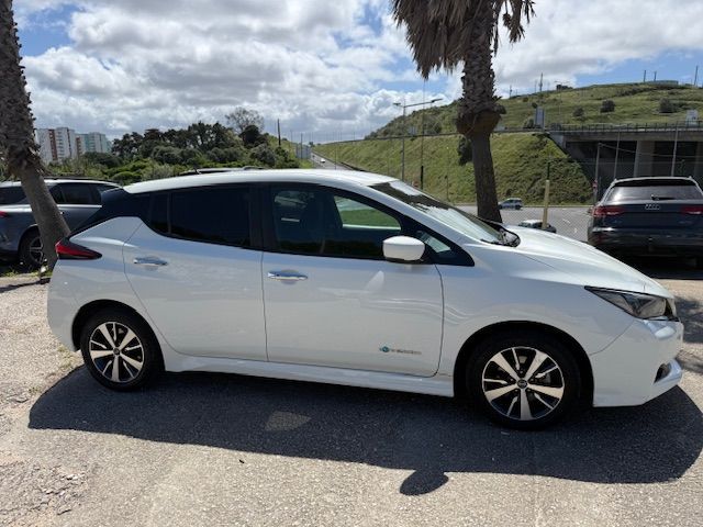 Nissan Leaf 40 kWh Tekna