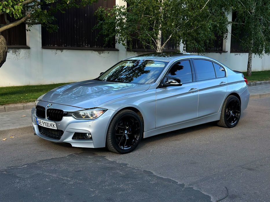 BMW 328I 2011 VIN WBA3A5C52CF256461 фото оголошення 2 з 18