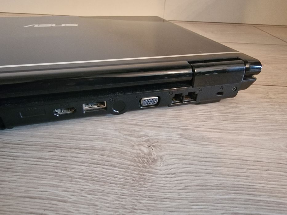 Computador Portátil ASUS M70V