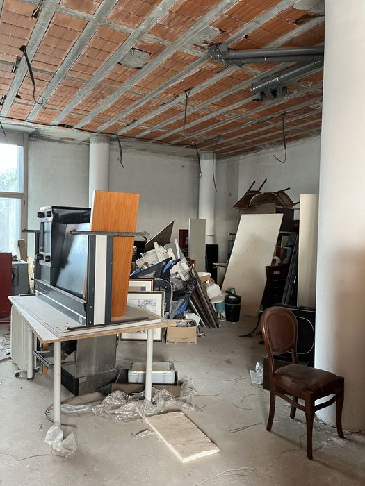 Material de Armazem / Loja para desocupar (Para Venda Rapida)