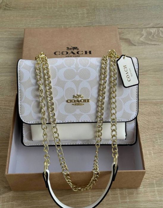 Женская сумка Коуч /білого кольору Coach
