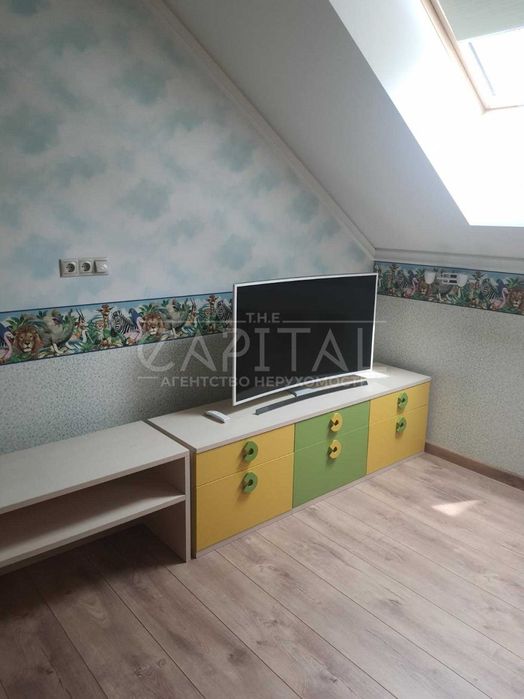 Аренда дома с бассейном, Гостомель, Канадское село