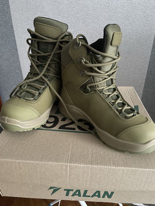 Продам ботинки з високим берцем TALAN