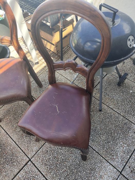 6 cadeiras madeira e pele