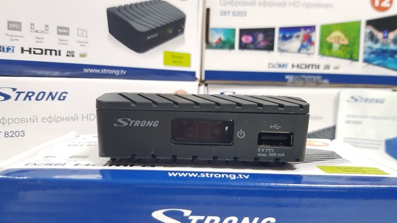 Приставка Т2 DVB-T2 Strong SRT 8203 IPTV YouTube MeGoGo приемник ресив ...