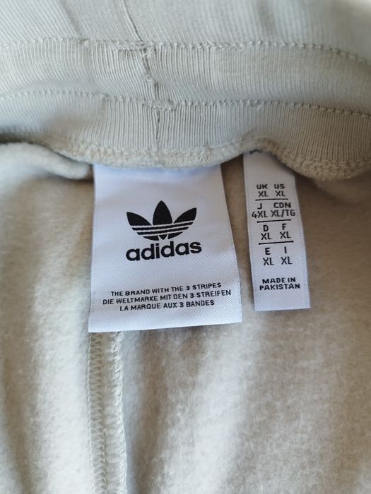 Calças de fato treino Adidas novas XL