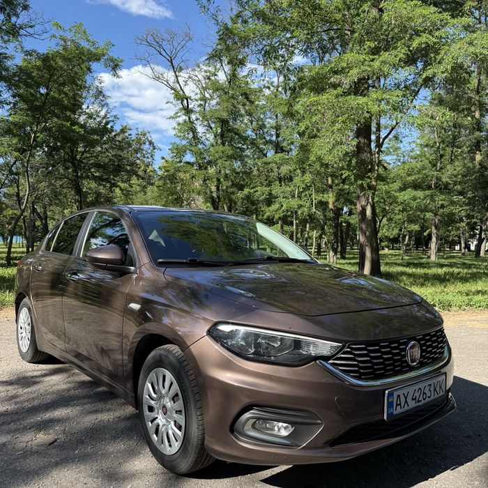 Fiat Tipo 2019 року