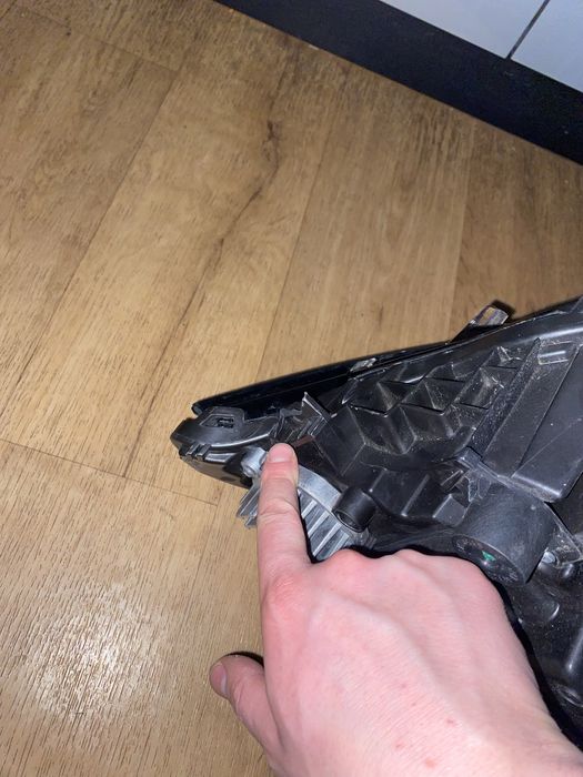 Фара права Volvo XC90 31655707 USA 2019-