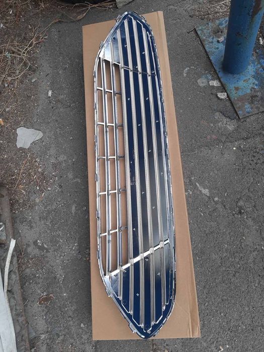 Ford C-max hybrid energy решетка радиатора