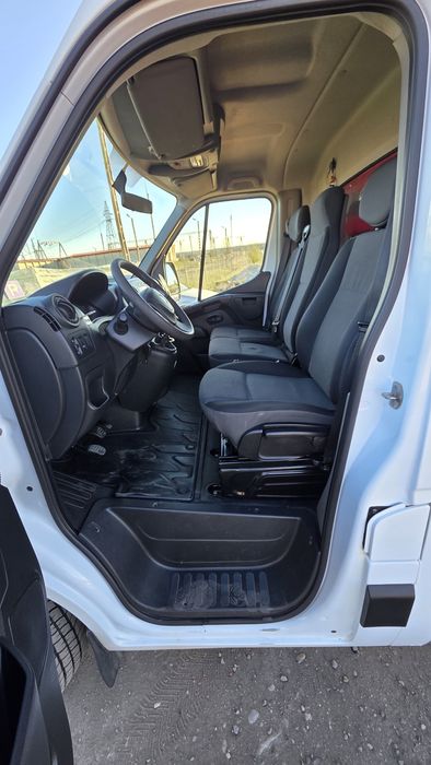 Renault Master 2.3 DCi 2019r. Mocna zabudowa.