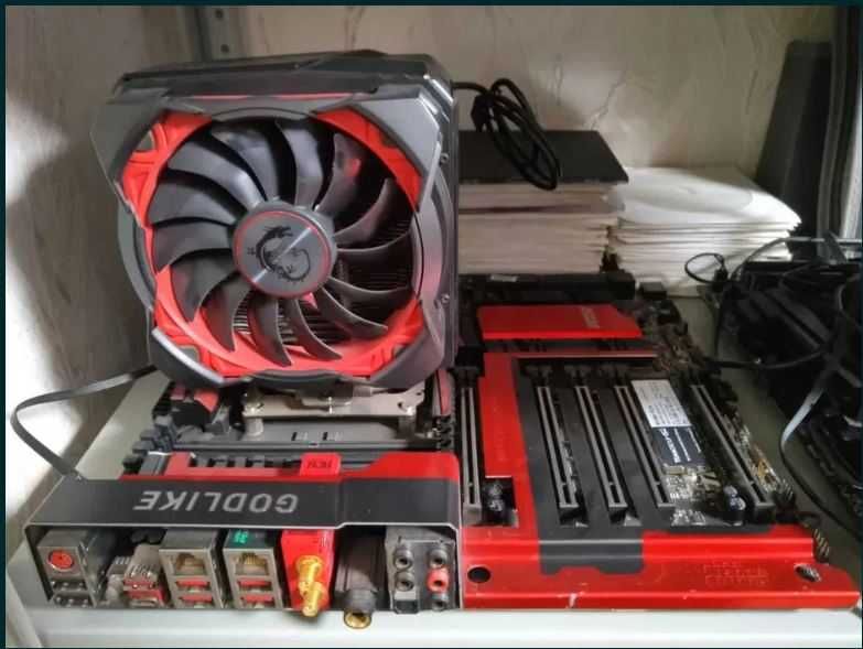 X99A GODLIKE GAMING s2011-3 / LGA 2011-3  Chipset X99