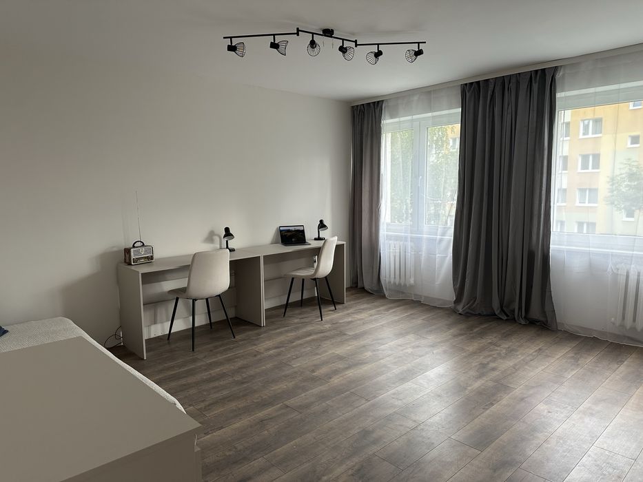 Duzy pokój dwuosobowy do wynajecia / Centrum / ul. Dworcowa / 3 pokoje