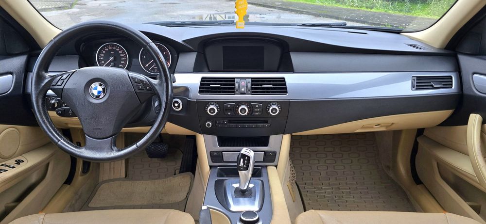 Bmw 535d LCI Ano 2007 a diesel 260 mil quilómetros reais

Vendo