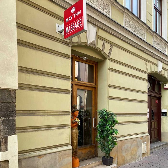 Sprzedam działający salon masażu tajskiego May Thai Massage
