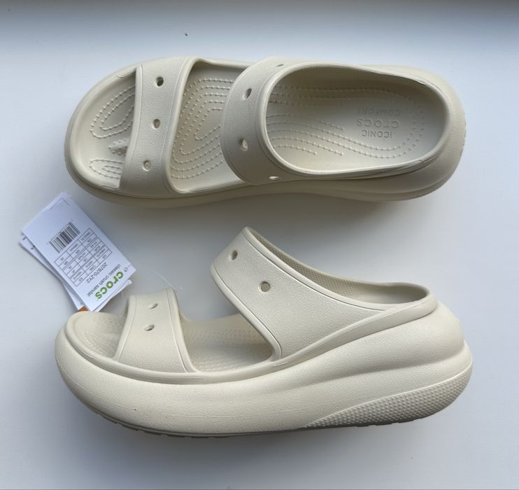 Crocs Classic Crush Sandal жіночі шльопанці 41 розмір