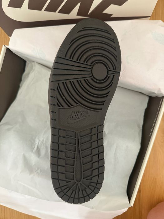 Air jordan 1 Nike Travis Scott “velvet”