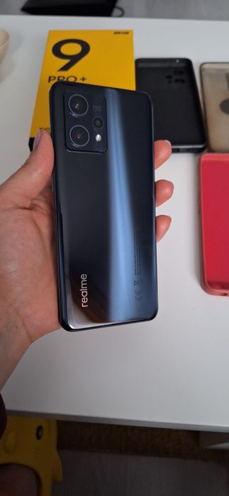 Sprzedam Smartfon realme 9 Pro+ 8/256GB