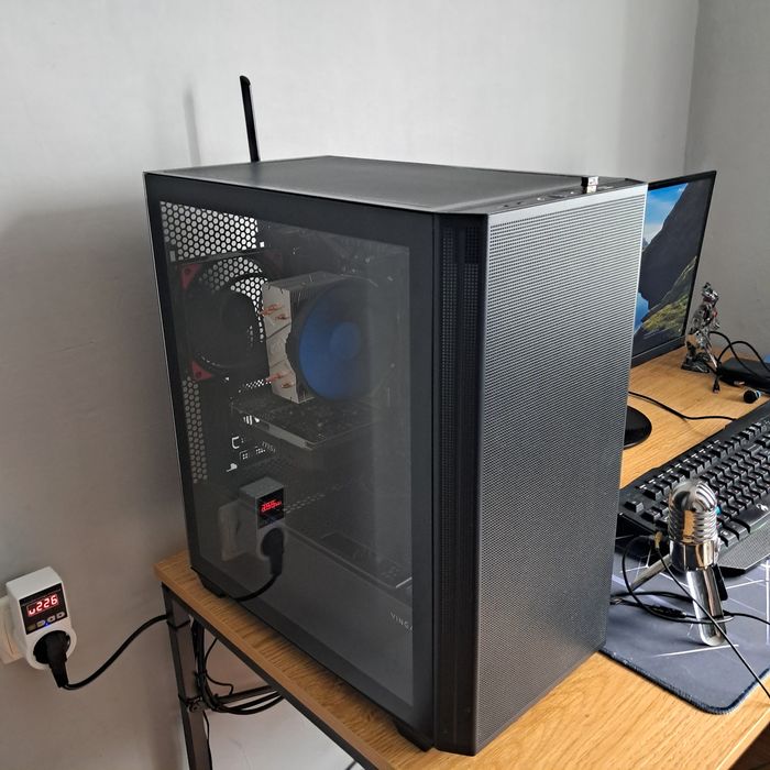 ПК для монтажу + монітор
 Ryzen 7 5700X / GTX 1050 Ti 4 Gb / 32GB / HDD 2TB / SSD 240
 Ryzen 7 5700X / GTX 1050 Ti 4 Gb / 32GB / HDD 2TB / SSD 240