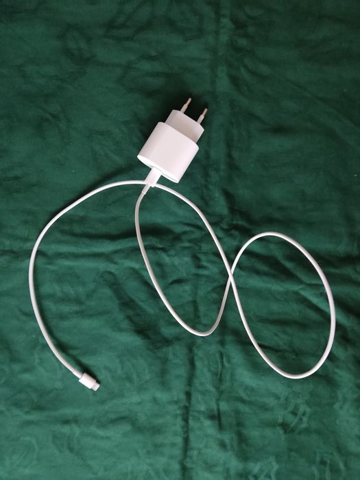 iPhone 11 com extras